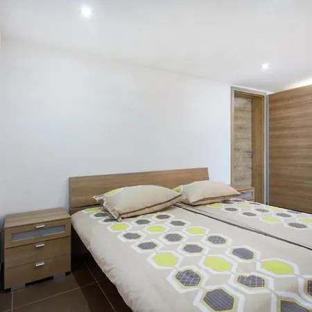 Domovoj בית הארחה