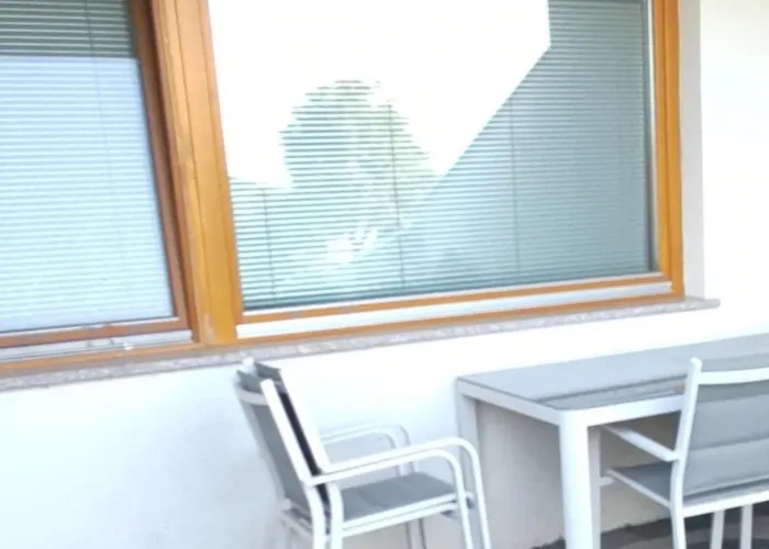 Domovoj 3* ميدفودِ